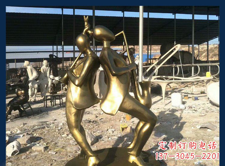 周口中领雕塑:优雅萨克斯铜雕贴金吹管人物雕塑
