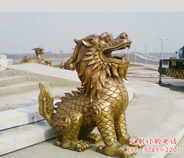 周口狮子雕塑:象征力量,令人肃然起敬
