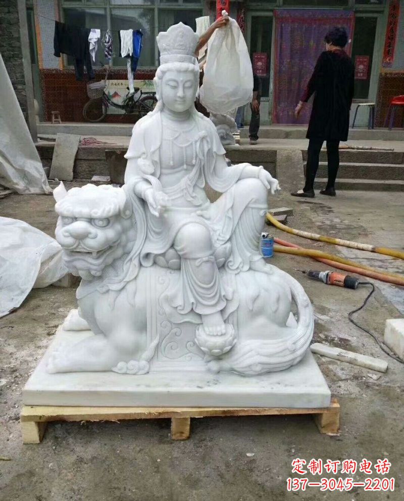 周口高端汉白玉文殊菩萨狮子雕塑