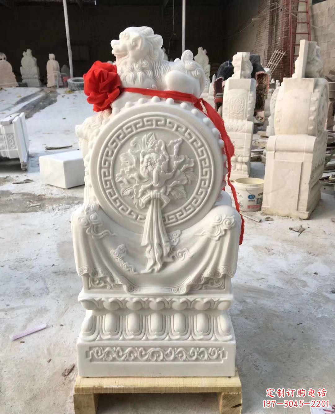 周口纯手工汉白玉狮子雕塑