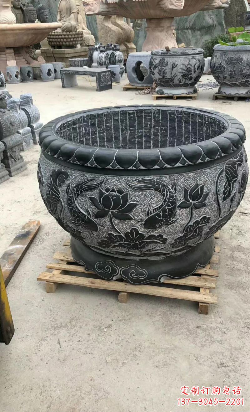 周口荷花鲤鱼石浮雕水缸,精美独特的艺术之作