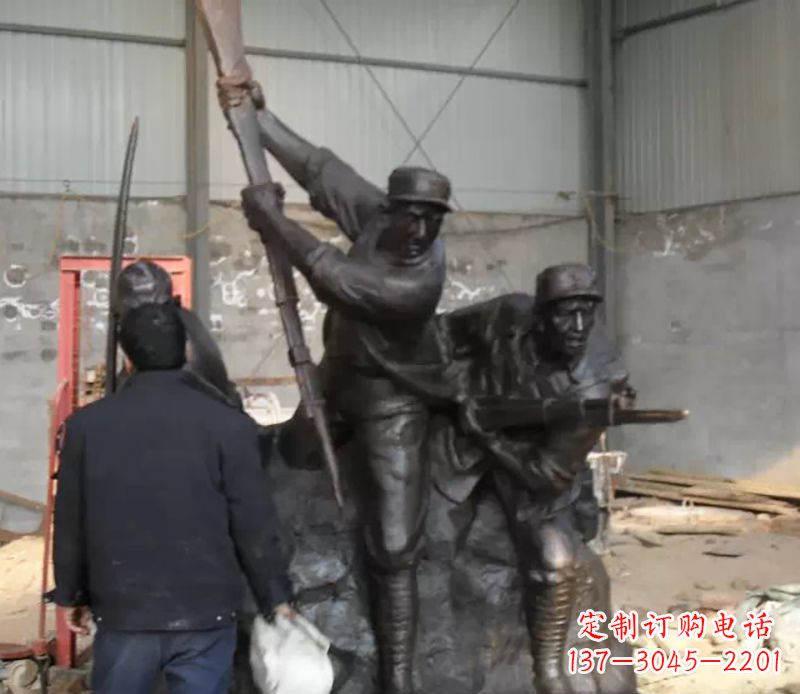 周口细腻精美的红军雕塑