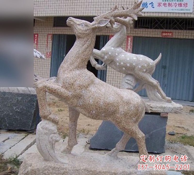 周口花岗岩梅花鹿雕塑,象征着美丽的永恒