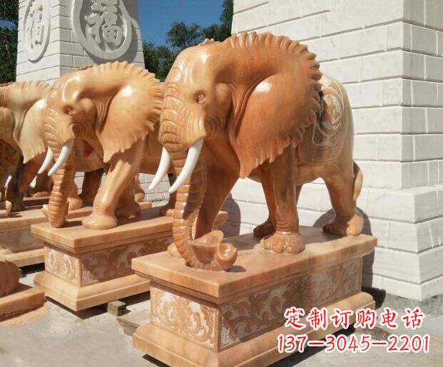 周口象征吉祥及如意的大象雕塑