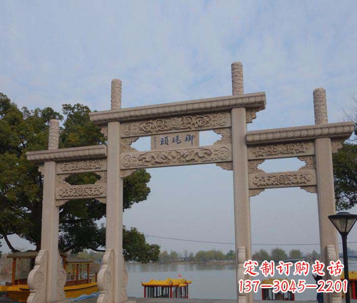 周口景区三门古典牌坊石雕