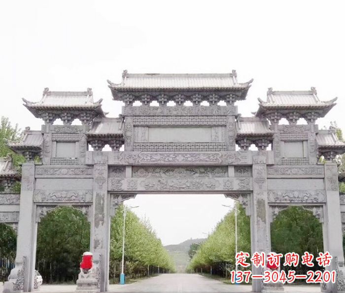 周口三门石雕牌坊,独具特色的地标雕塑