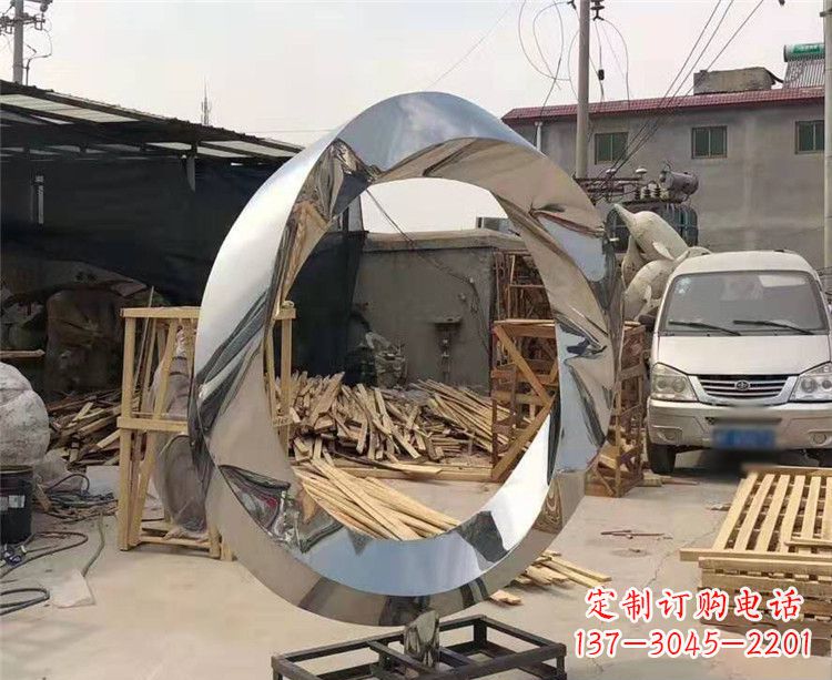 周口镜面不锈钢几何圆环雕塑,经典永恒之美