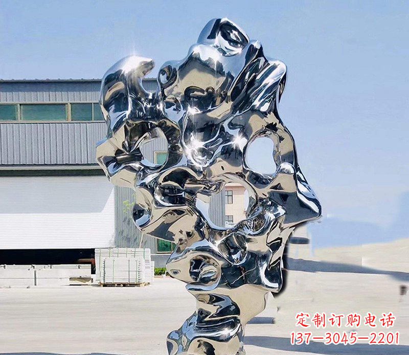周口太湖石雕塑，完美结合不锈钢镜面