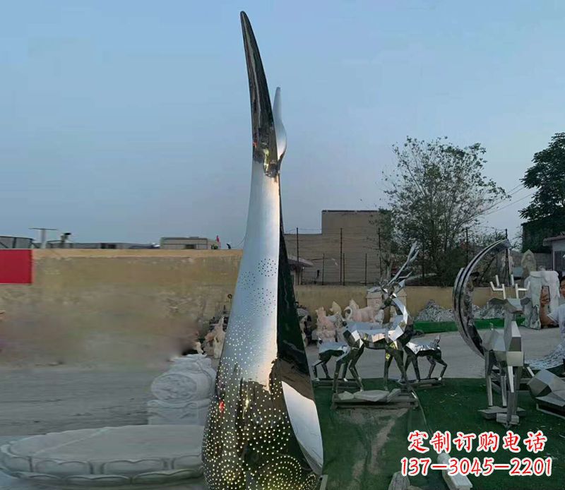 周口镜面广场不锈钢抽象天鹅雕塑