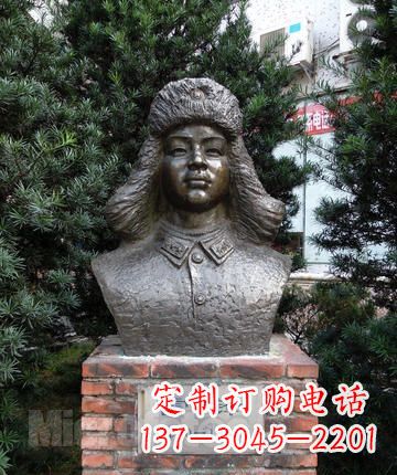 周口领雕塑：全国首创雷锋青铜胸像