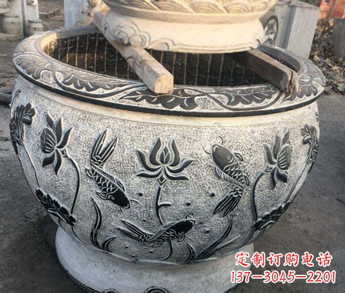 周口中领雕塑-仿古圆水缸雕塑