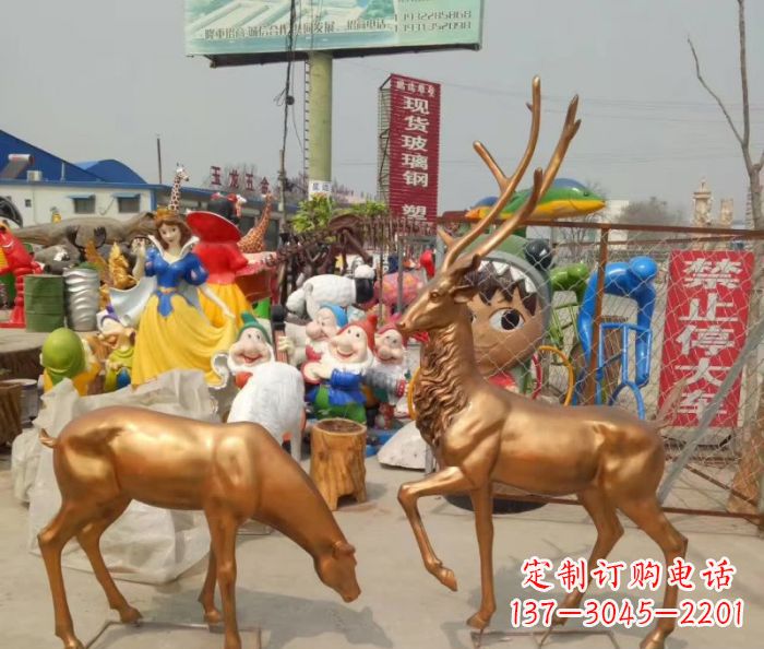 周口优雅经典,中领雕塑鹿铜雕塑