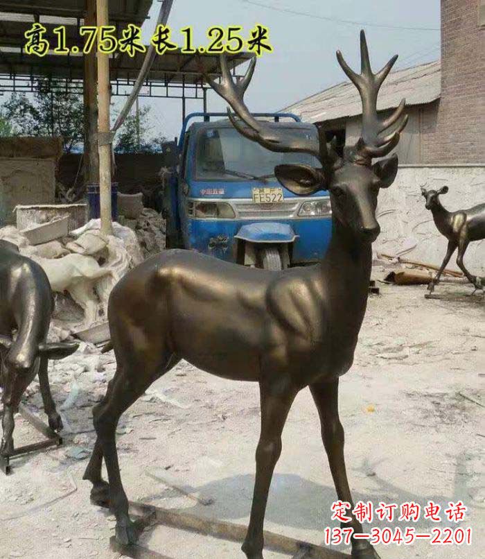 周口艺术精美,高品质鹿铜雕塑