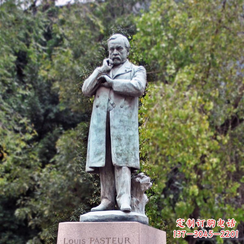 周口路易斯·巴斯德站姿雕像-公园园林名人雕塑