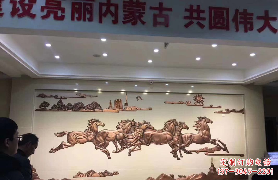 周口完美展示马到成功的铜马雕塑