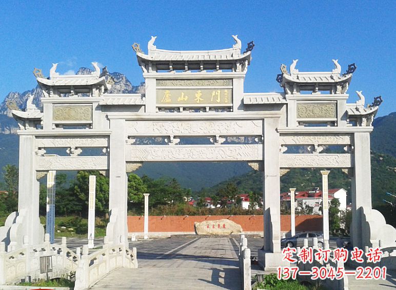 周口领雕塑定制:精美华丽的大象雕塑