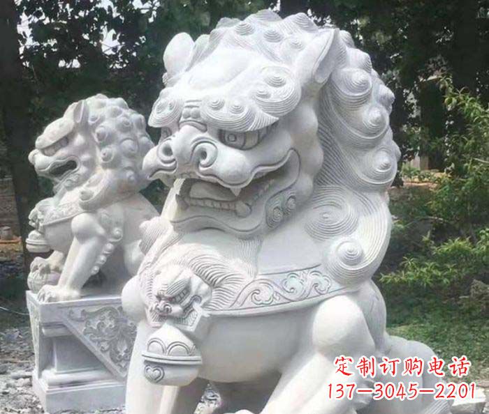 周口中领雕塑:精致石雕狮子捕捉震撼动人的气势