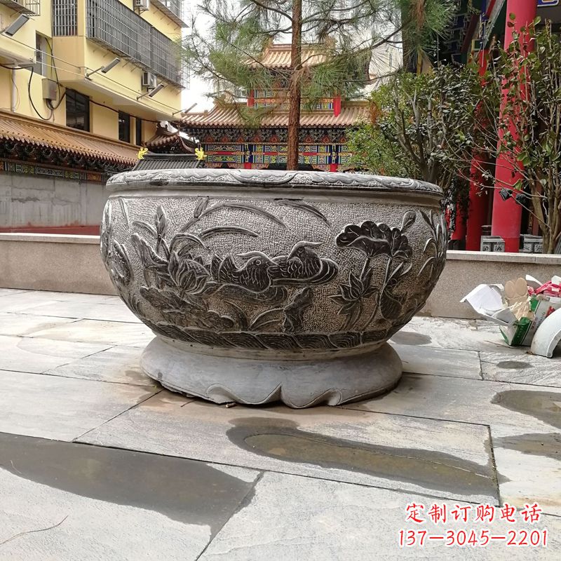 周口青石仿古风格鱼缸雕塑