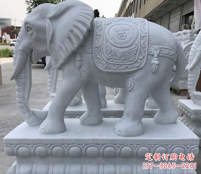 周口青石纳福动物大象雕塑,完美缔造家庭装饰风景
