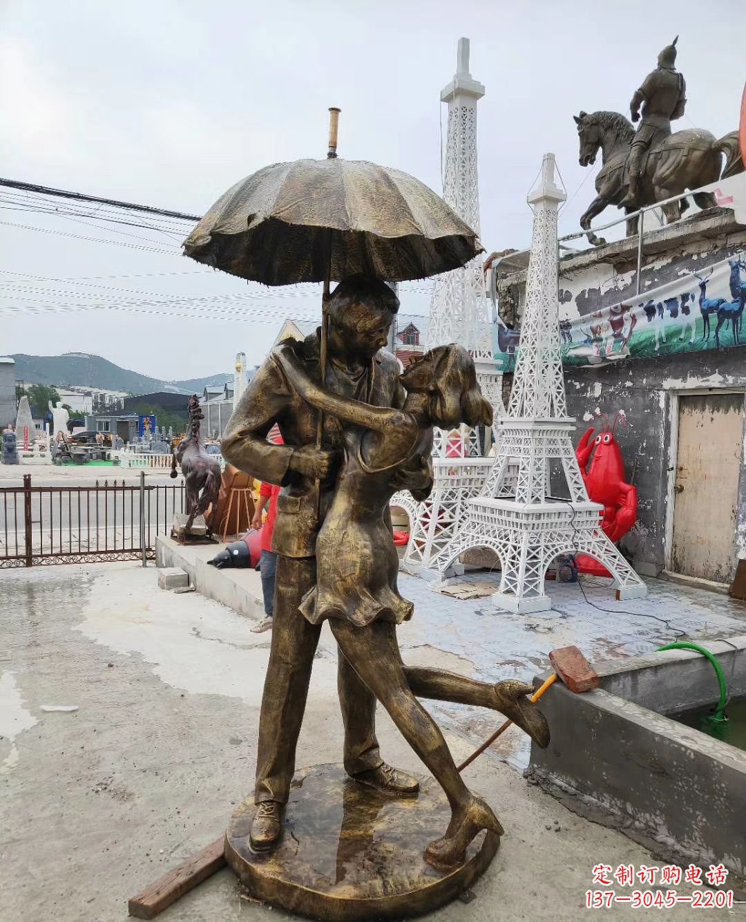 周口真爱永恒,浪漫情侣铜雕塑