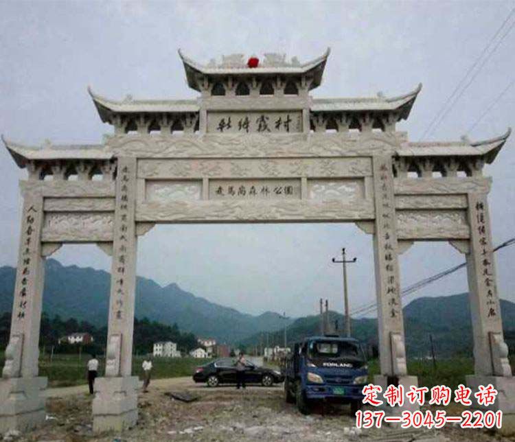 周口三门牌坊石雕:细节讲究处处把精雕细琢