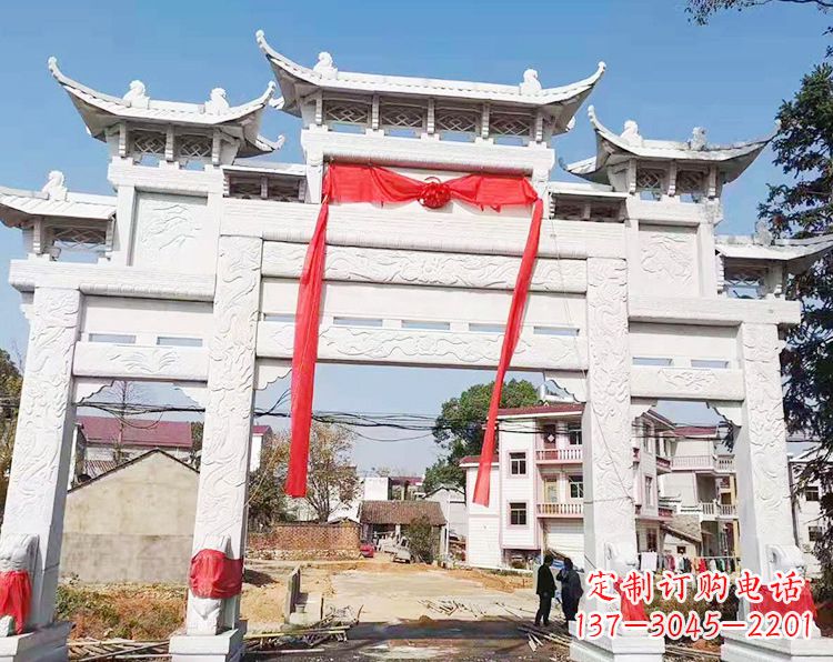 周口三门三楼石雕牌坊:专业定制牌坊雕塑