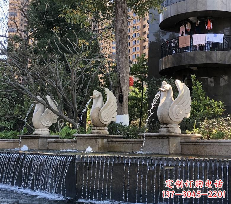 周口石材喷水鹅 园林动物石雕景观摆放 水池石天鹅