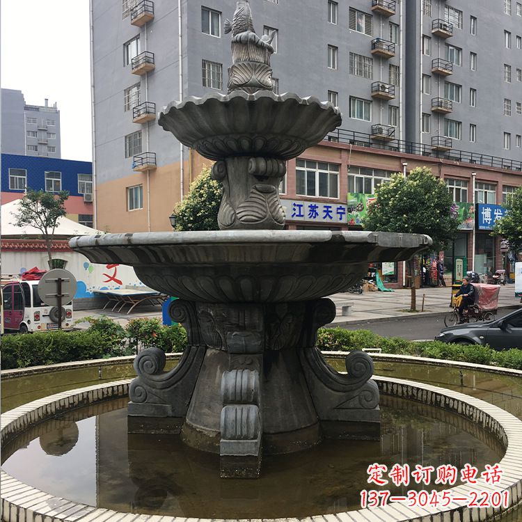 周口石材石雕喷泉:高品质的室外装饰艺术品