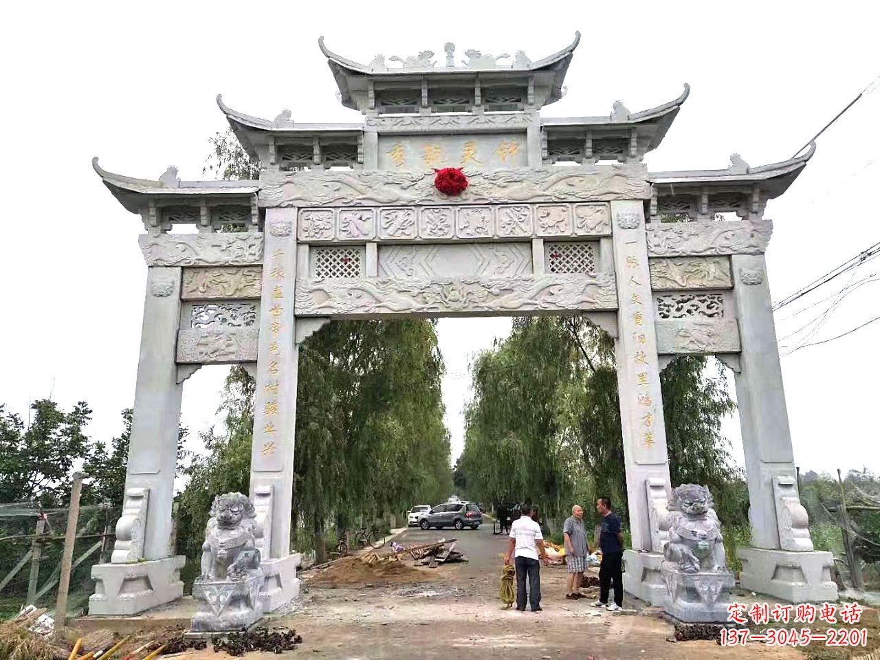 周口石雕雕刻牌坊：精美雕塑定制服务