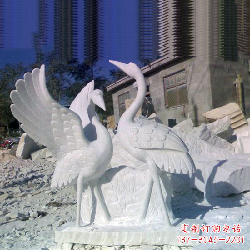 周口石雕仙鹤低头