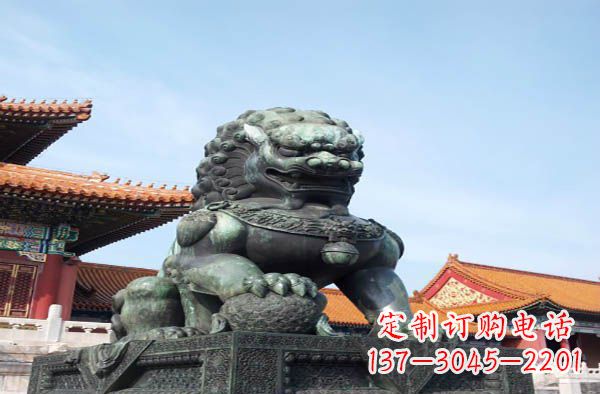 周口寺庙门口狮子铜雕
