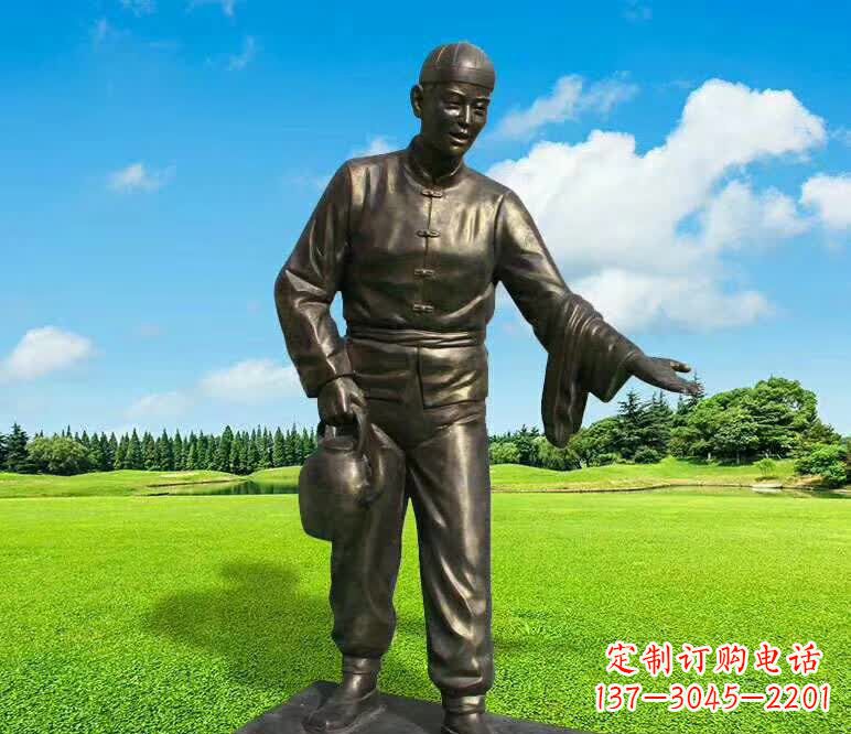 周口铜雕店小二人物雕塑1