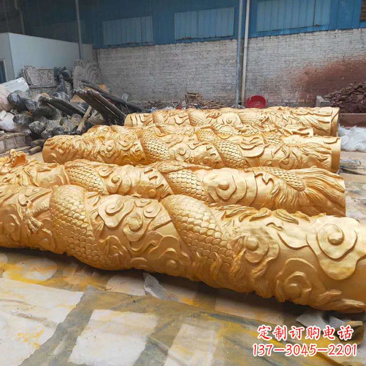 周口铜雕广场龙柱