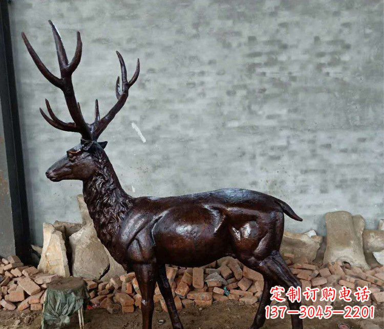 周口铜雕户外公园动物雕塑鹿摆件
