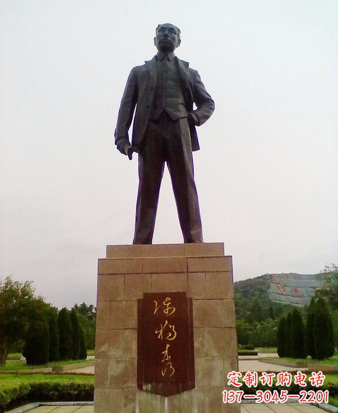 周口铜雕近代名人陈独秀