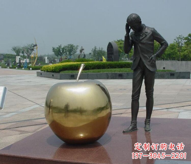 周口铜雕西方人物和苹果