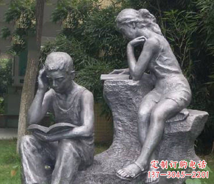 周口铜雕校园读书学生摆件