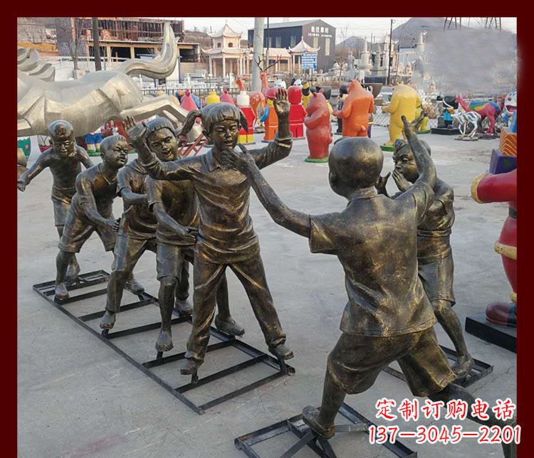 周口玩老鹰捉小鸡的儿童铜雕