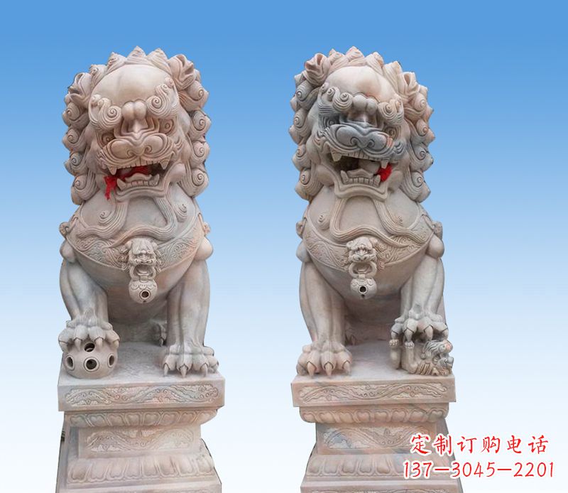 周口晚霞红踩球狮子石雕
