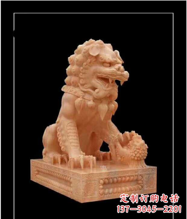 周口晚霞红故宫狮子雕塑