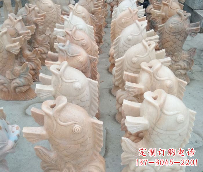 周口晚霞红喷水鲤鱼公园石雕 (2)