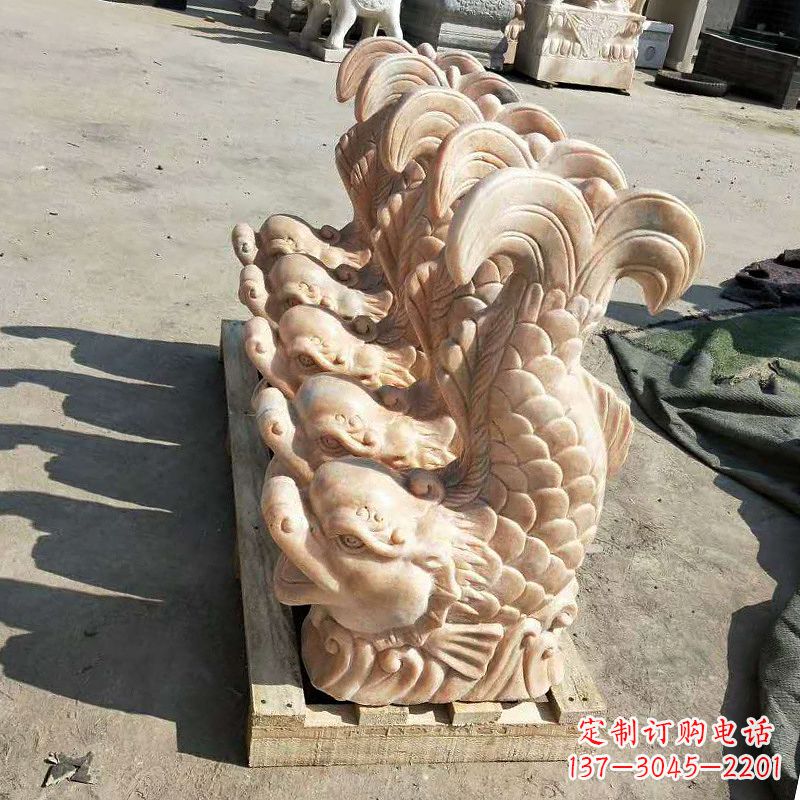 周口晚霞红喷水鱼石雕-园林水景喷泉动物雕塑摆件