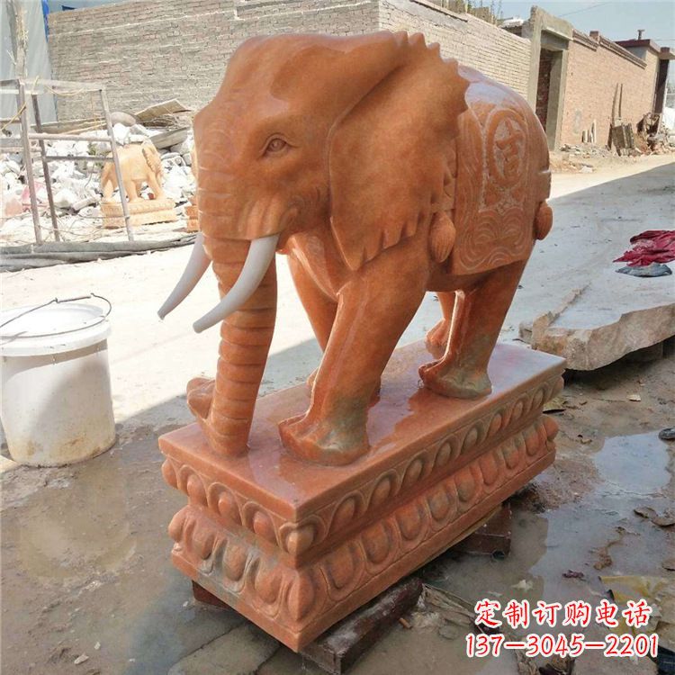 周口晚霞红石雕大象