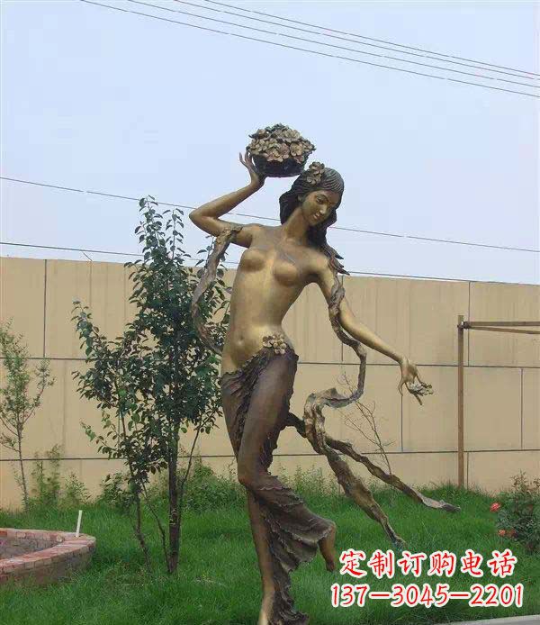 周口西方美女公园人物铜雕