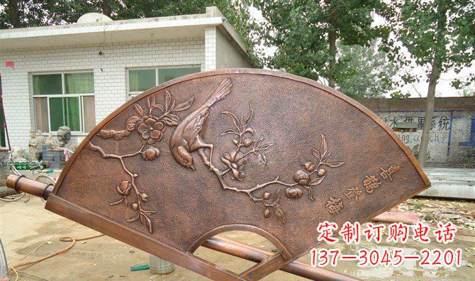 周口喜鹊登梅扇子景观铜浮雕
