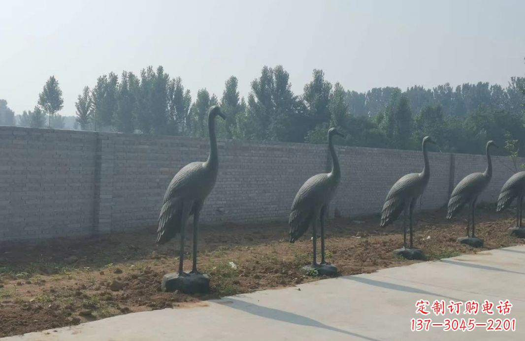 周口仙鹤抽象铜雕