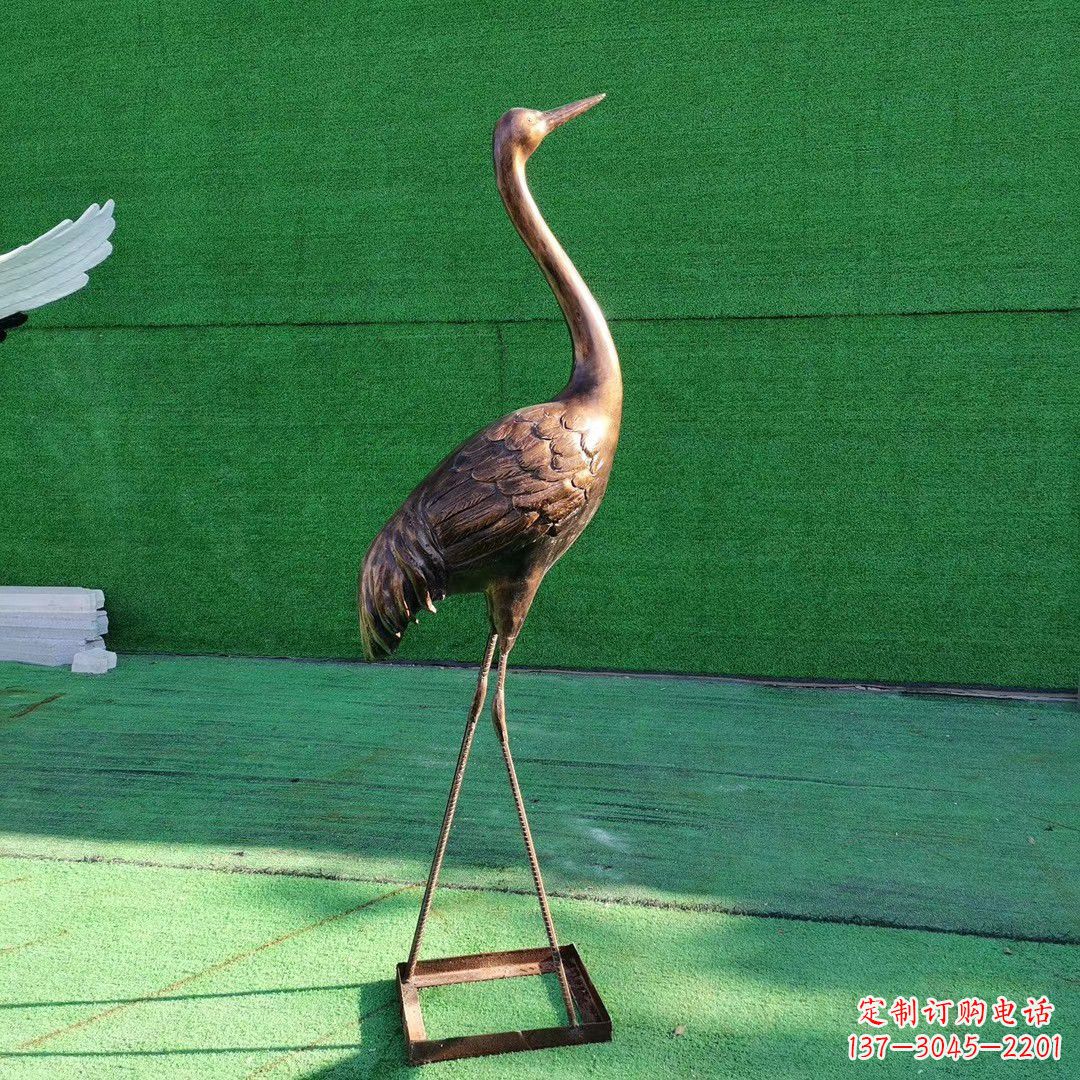 周口仙鹤衔芝铜雕