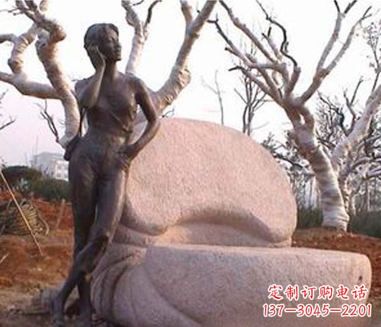 周口现代女人打电话铜雕