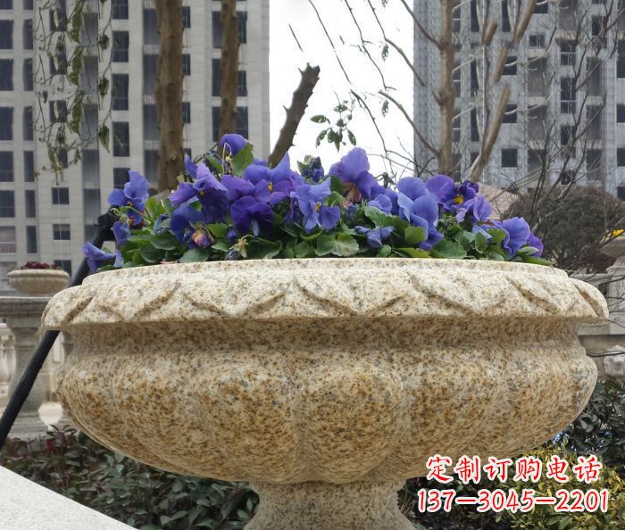 周口小区景观大理石花盆石雕
