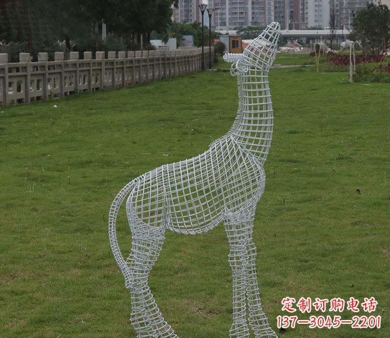 周口园林镂空仰头麋鹿不锈钢雕塑